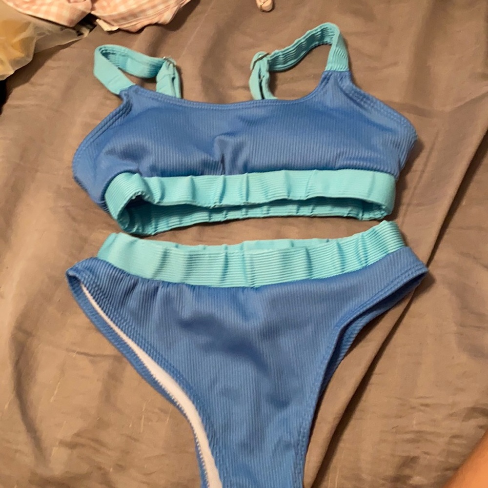 SHEIN bikini. Size xs. Worn once.